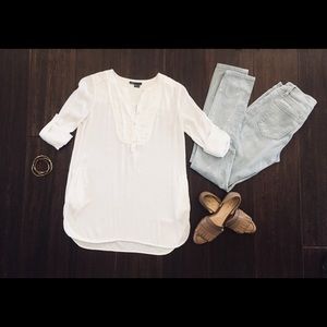 Vince. XS Tunic with Quilted Shoulders & Pockets